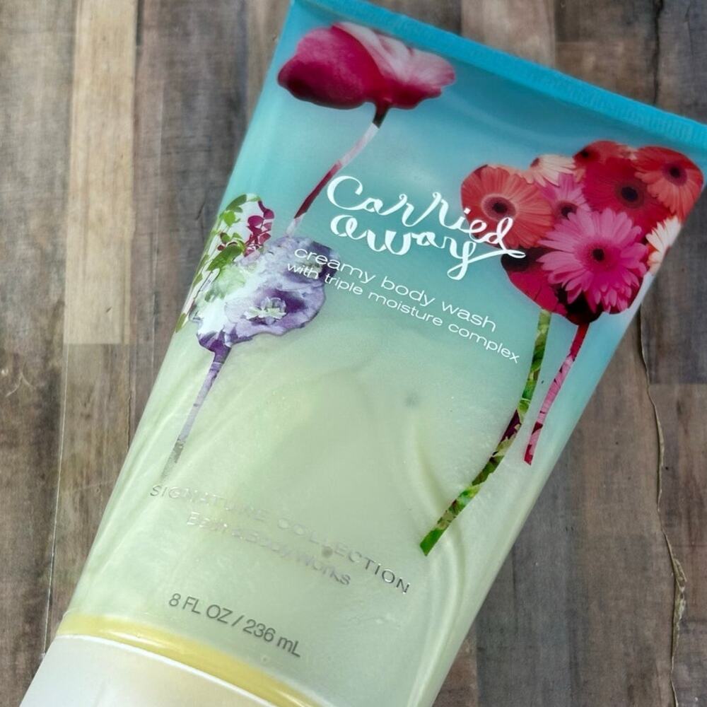 Bath & Body Works Signature Collection Carried Away Body Wash 8 Oz